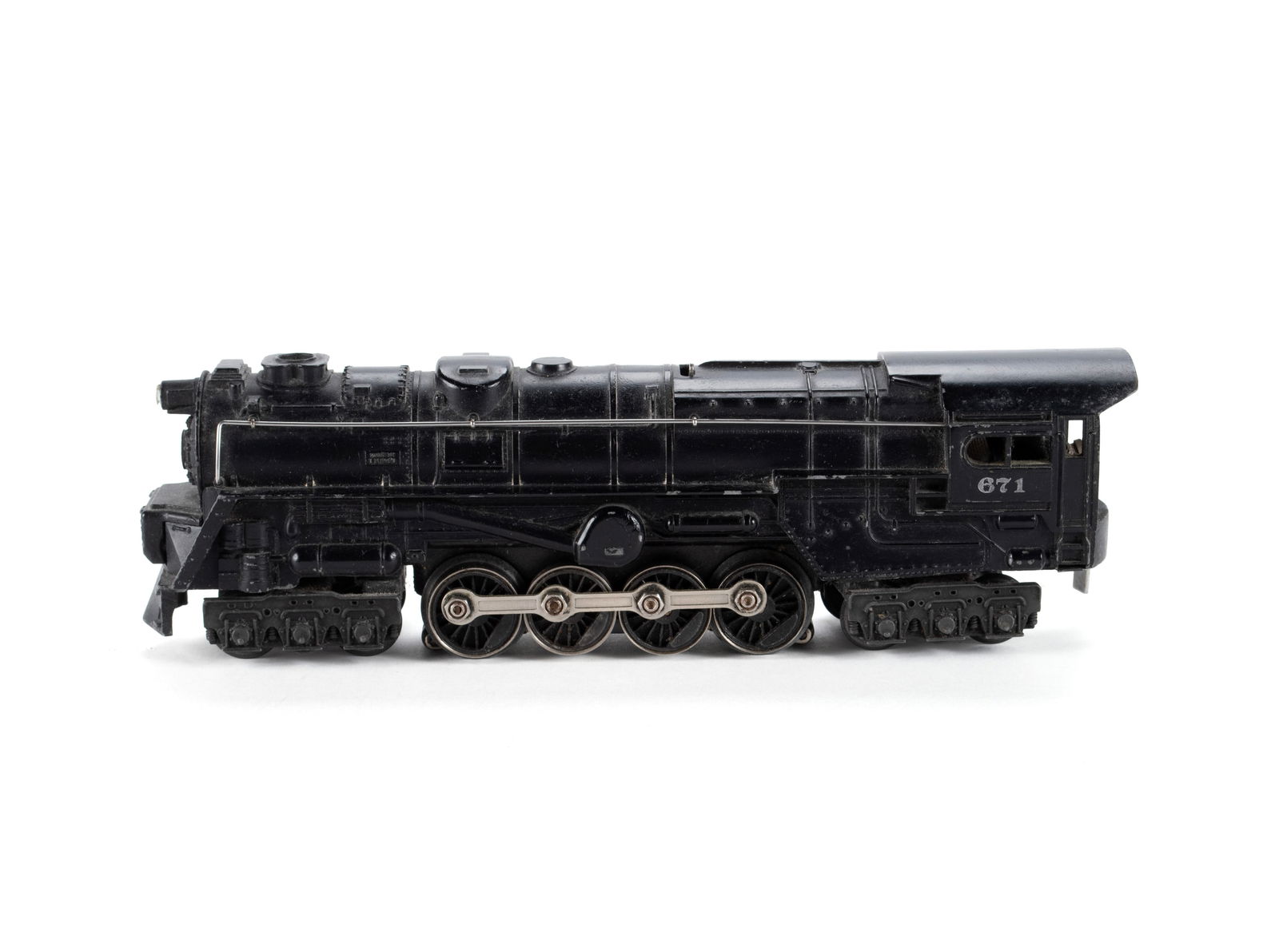 LIONEL TRAIN SET - 2