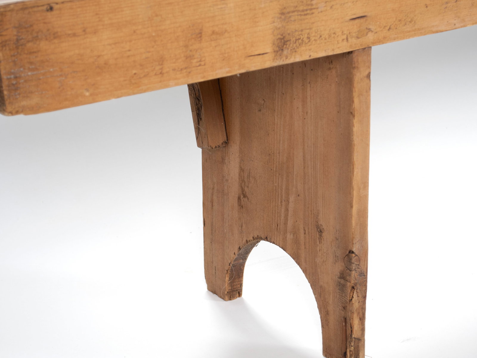 PRIMITIVE PINE BENCH - 2