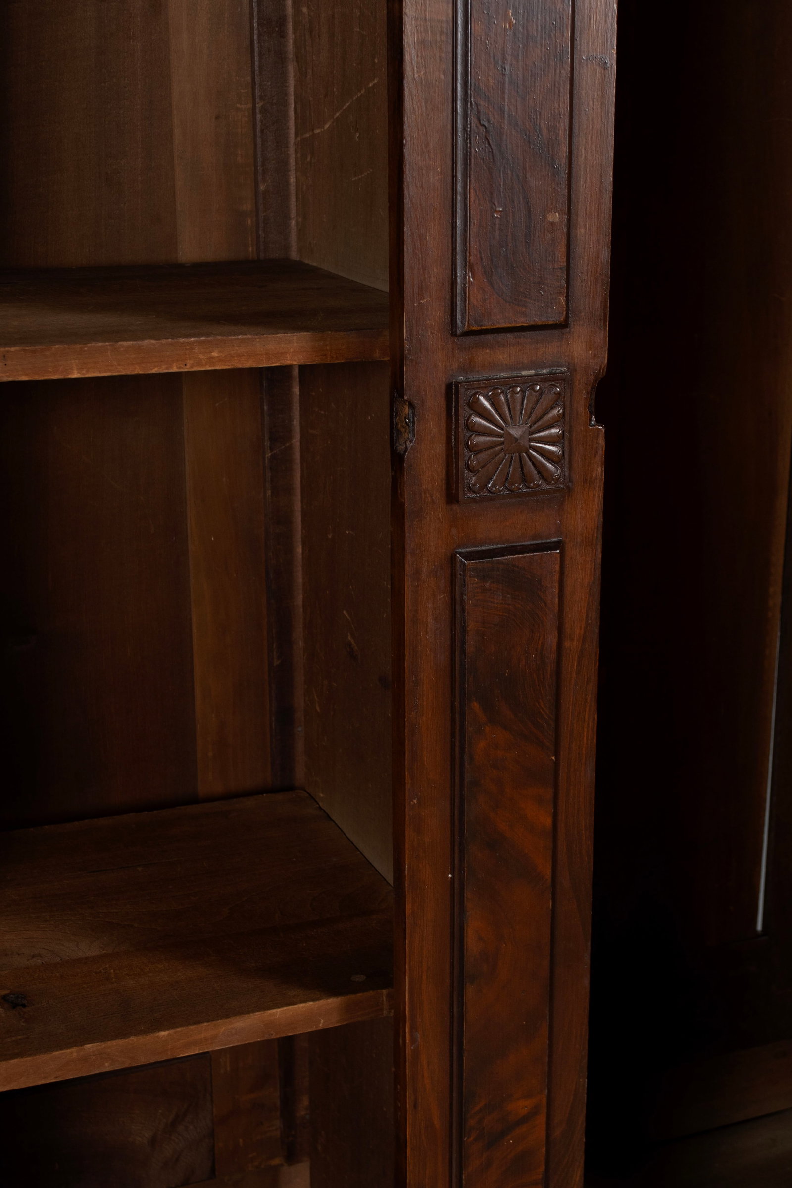 AMERICAN KNOCKDOWN WARDROBE - 3