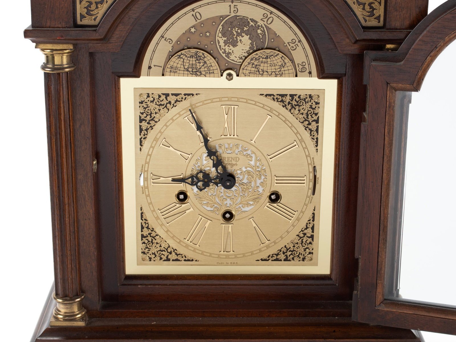 SLIGH TREND BRACKET CLOCK - 2