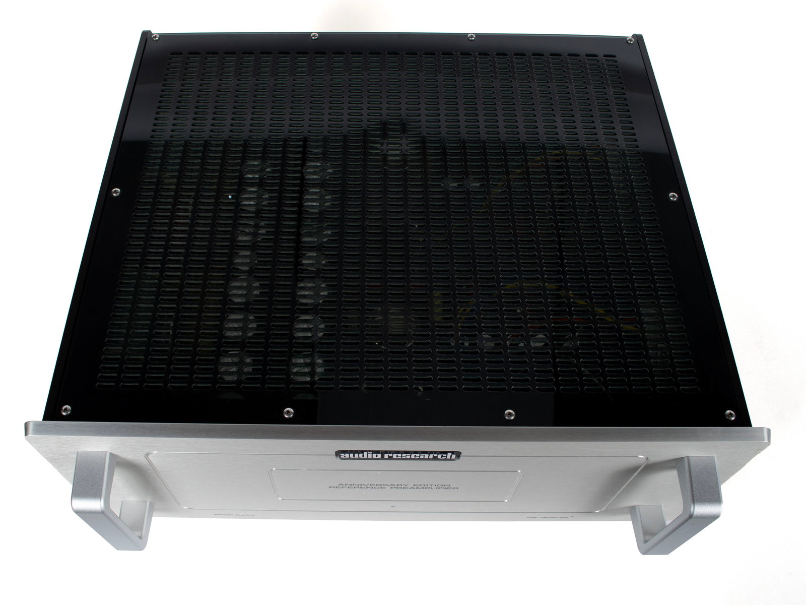 AUDIO RESEARCH ANNIVERSARY REFERENCE PREAMPLIFIER - 4