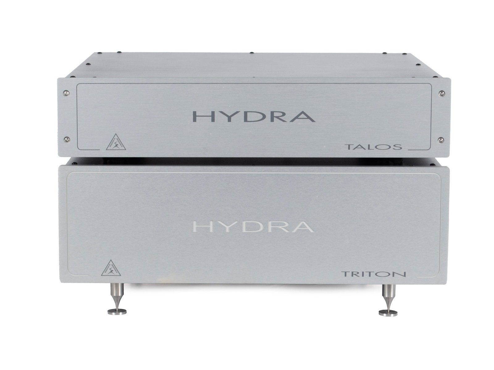 SHUNYATA RESEARCH "HYDRA TRITON" AND "TALON" POWER CONDITIONERS: SHUNYATA RESEARCH "HYDRA TRITON" AND "TALON" POWER CONDITIONERS Two (2) Power conditioners with original boxes. Triton: 7 x 17 1/4 x 16 1/4 in. (17.8 x 43.8 x 41.3 cm.), Talos: 3 1/2 x 17 1/4 x 16