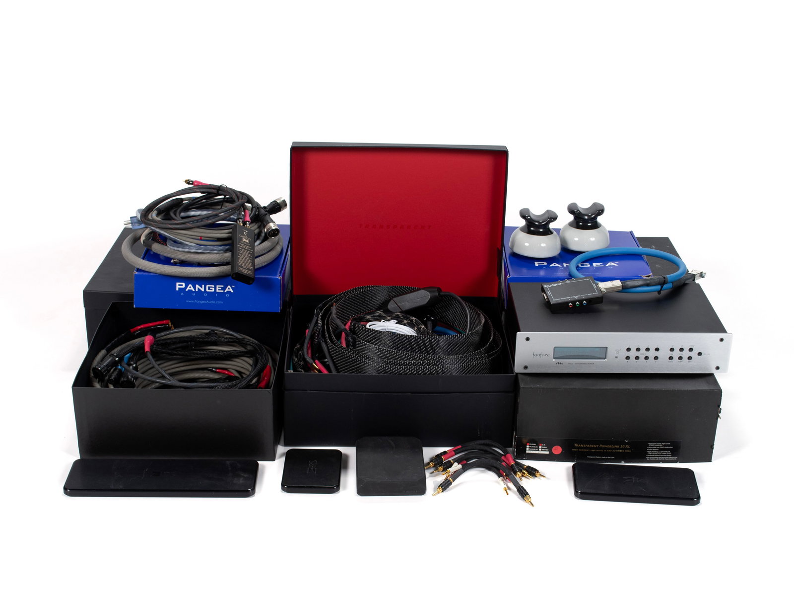 FANFARE FM TUNER WITH ASSORTED STEREO ACCESSORIES AND CABLES: FANFARE FM TUNER WITH ASSORTED STEREO ACCESSORIES AND CABLES Large assorted collection of audio and video cables including "Transparent", "Pangea", Weber Wire", "Zchord", "Eagle Eye", "Monster,