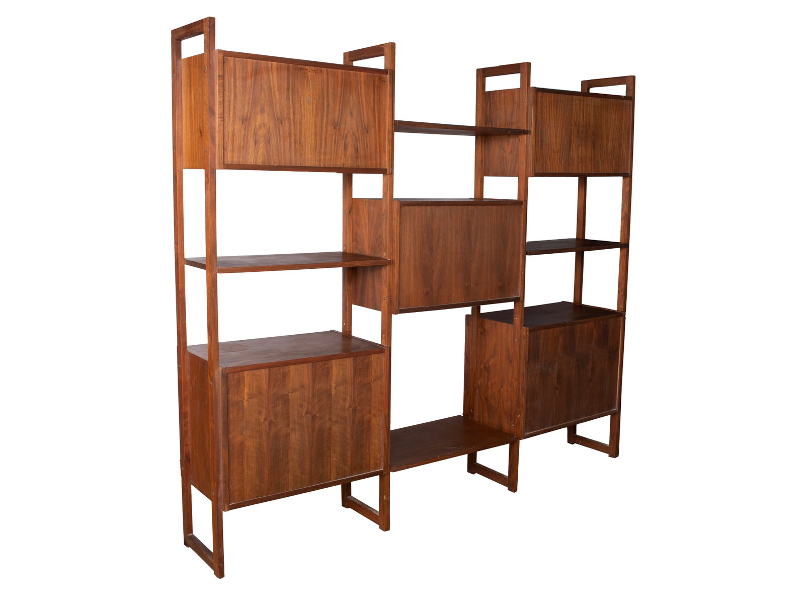 MCM WALL UNIT - 8