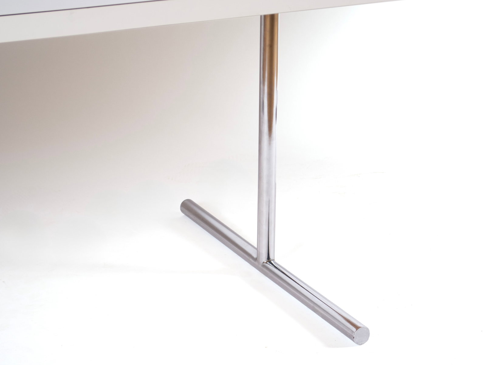 HANS EICHENBERGER FOR STENDIG 'OMEGA' DINING TABLE - 2