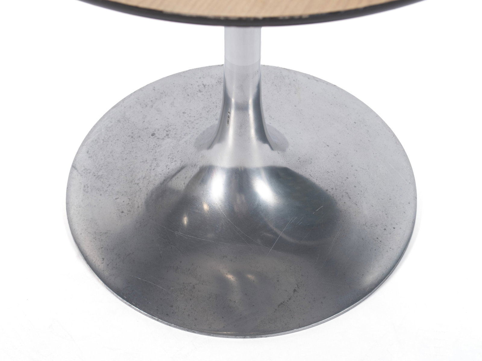 TULIP SIDE TABLE - 3