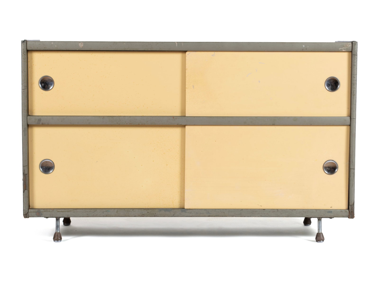 BILL RENWICK FOR BRUNSWICK CO. CREDENZA: BILL RENWICK FOR BRUNSWICK CO. CREDENZA American, 20th century. MCM design metal credenza with sliding doors. 29 1/2 x 47 1/2 x 15 1/2 in. (74.9 x 120.7 x 39.4 cm.)