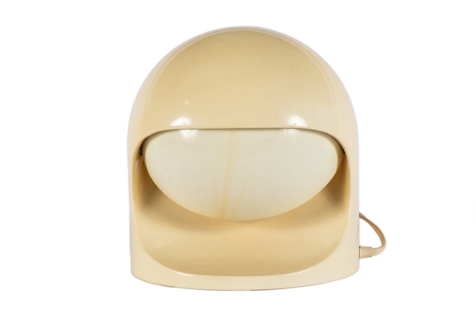 LIGHTOLIER INTERPLAY II DESK LAMP: LIGHTOLIER INTERPLAY II DESK LAMP American, mid-20th century. Space age plastic desk lamp, marked on underside. 8 x 7 1/2 in. (20.3 x 19.1 cm.)