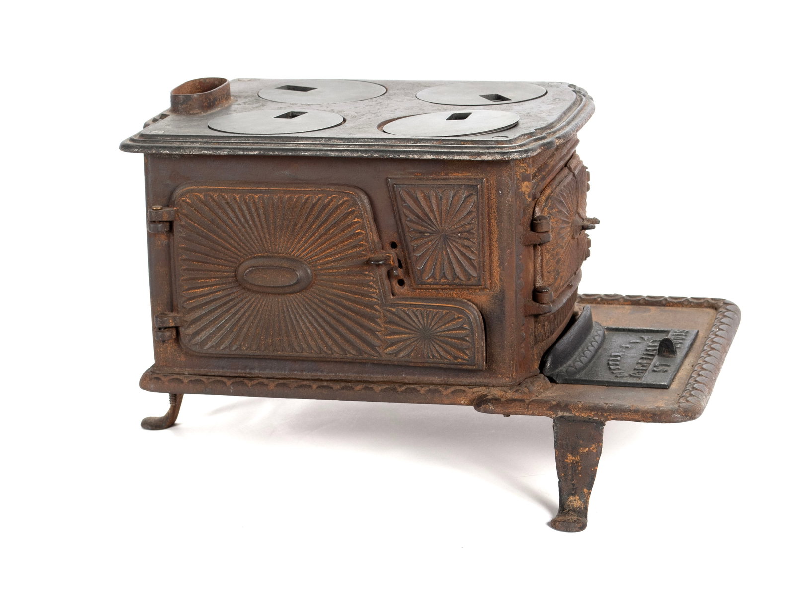 LITTLE EVA SALESMAN SAMPLE IRON STOVE BY G. F. FILLEY, ST. LOUIS (1 of 8)