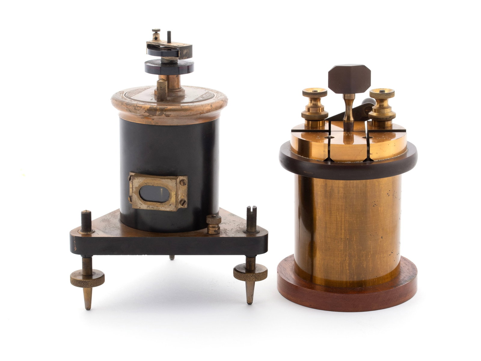 TWO VINTAGE ELECTRICAL DEVICES (1 of 5)
