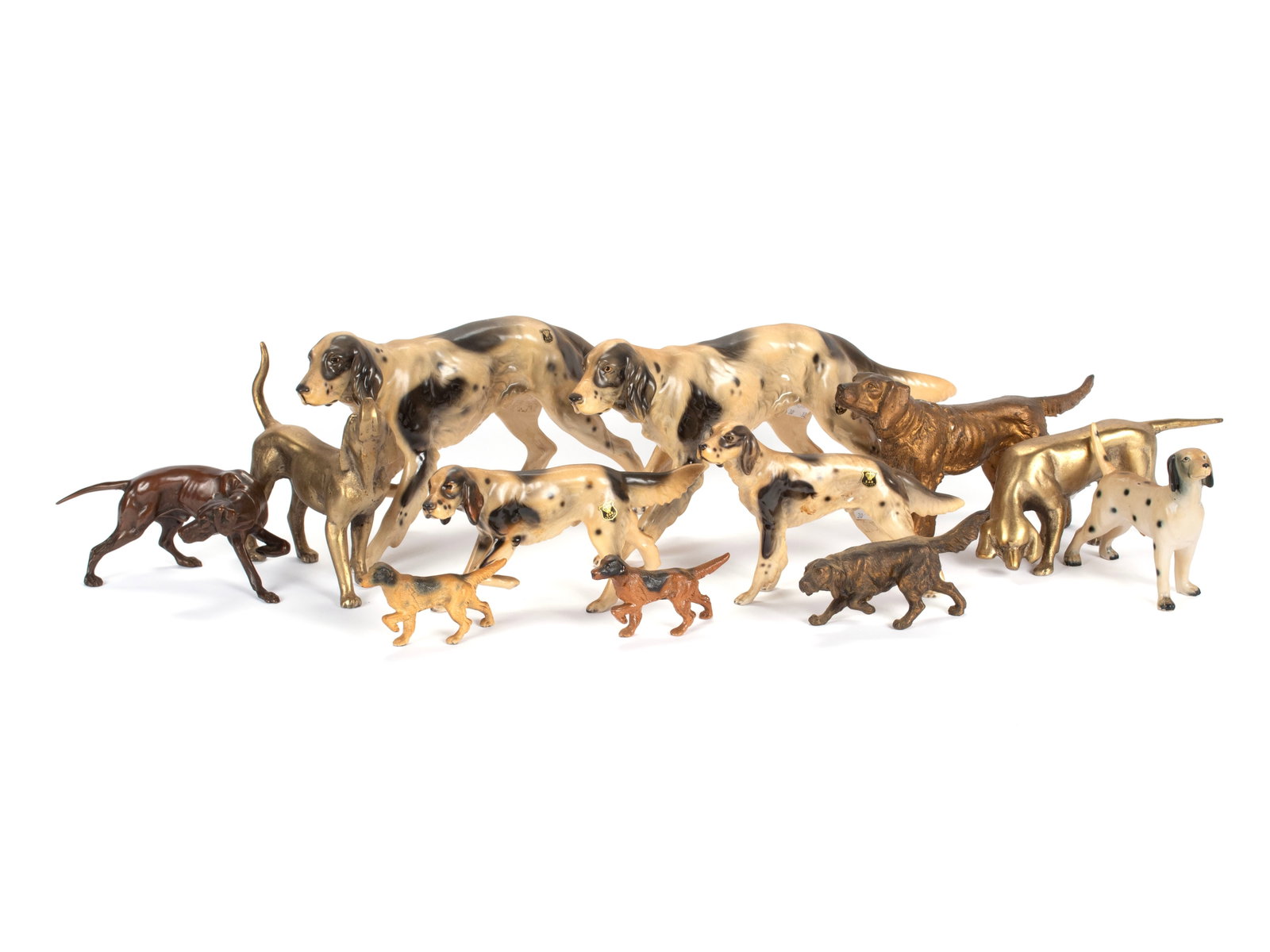 COLLECTION OF SETTER AND POINTER FIGURES (1 of 5)
