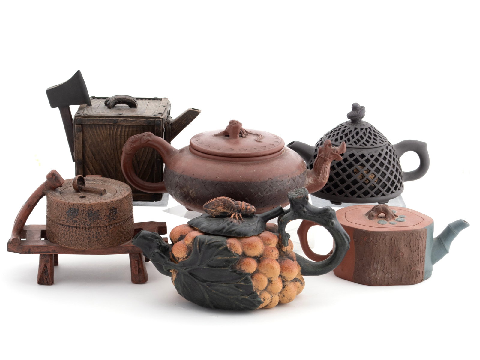 GROUP OF CHINESE CLAY TEAPOTS (1 of 13)