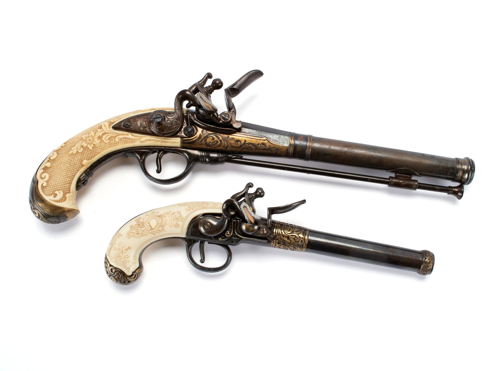 TWO REPRODUCTION FLINTLOCK PISTOLS (1 of 11)