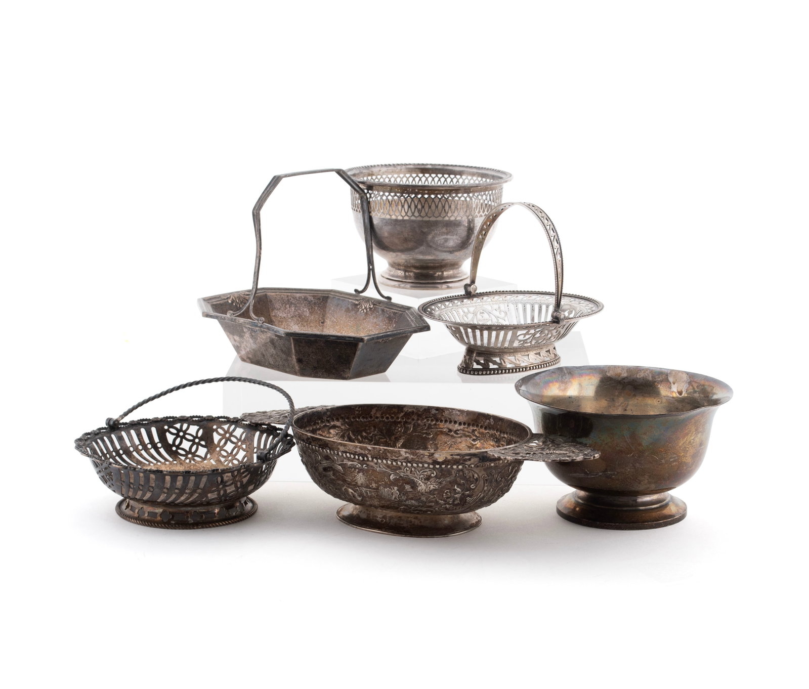 COLLECTION OF SILVER BOWLS AND BASKETS (1 of 10)