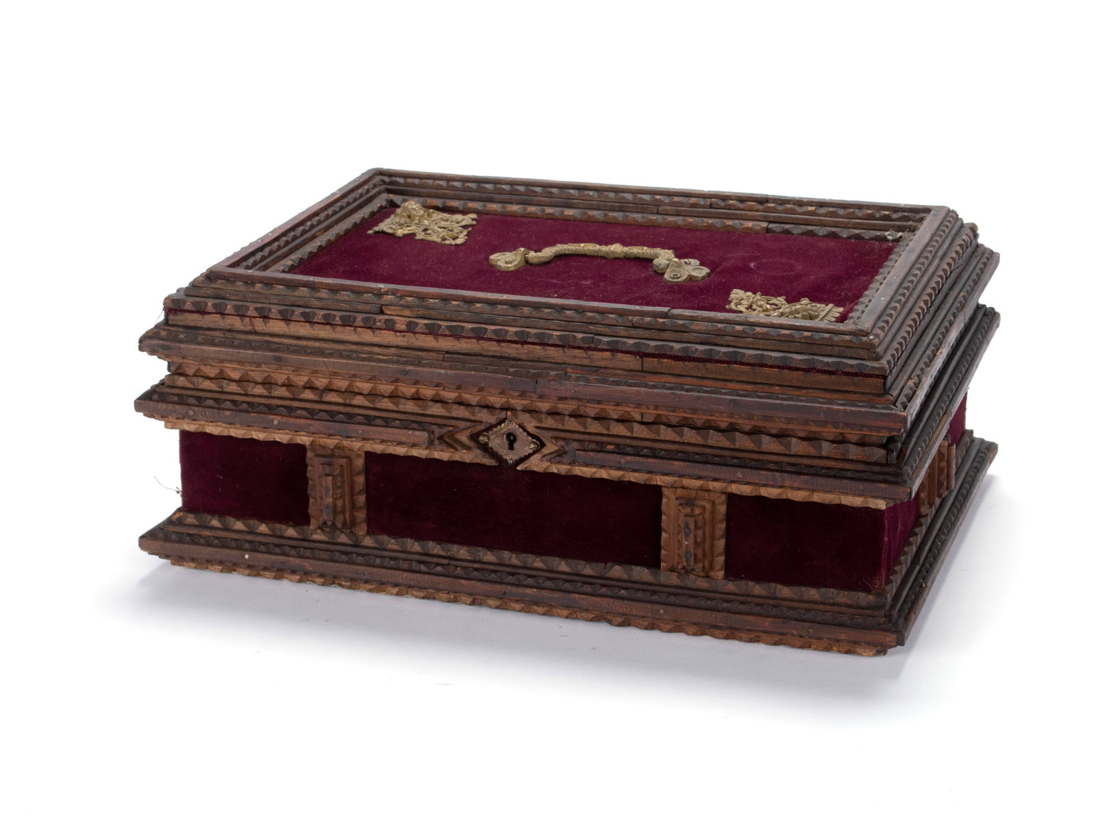 TRAMP ART BOX (1 of 7)