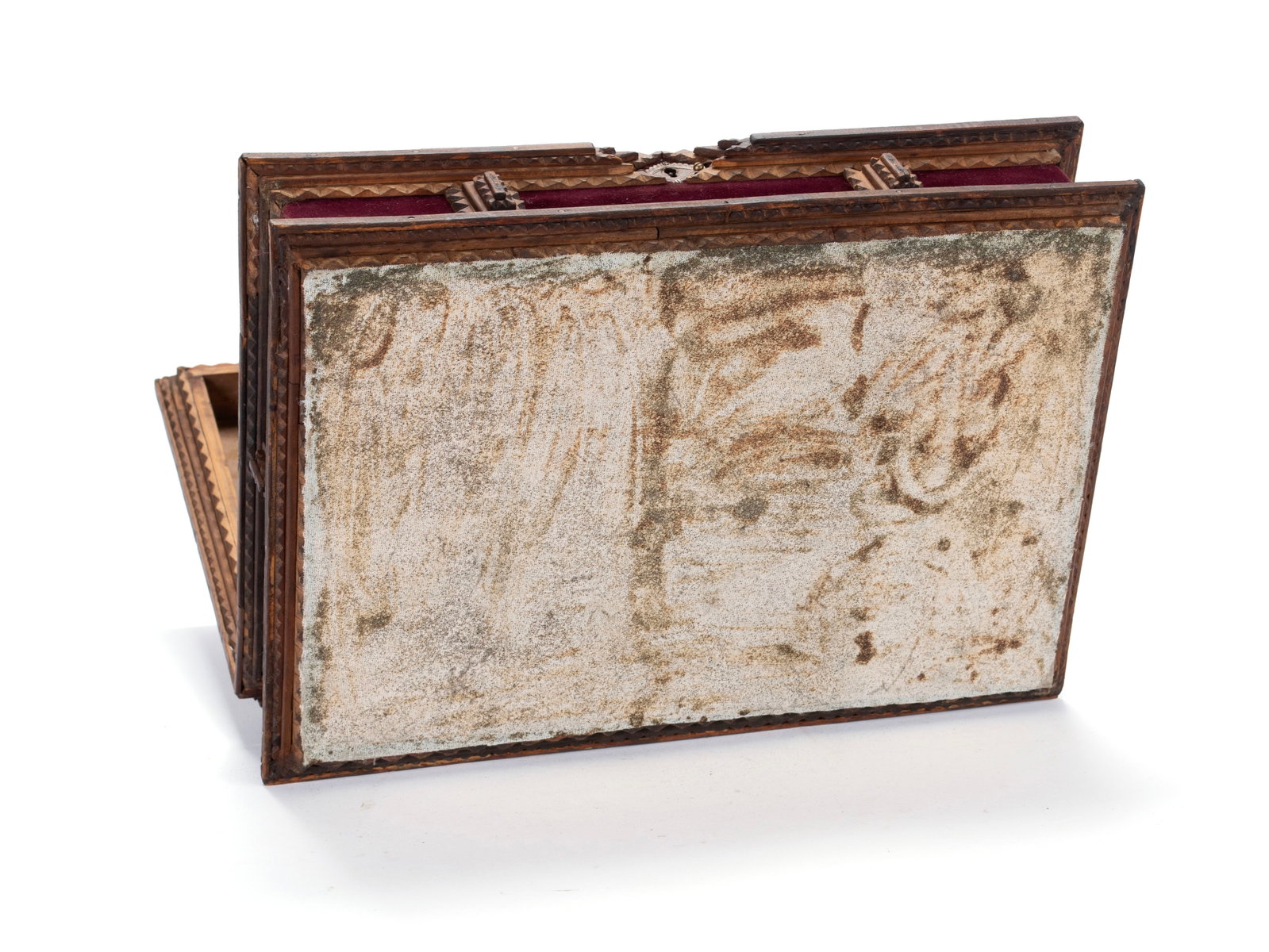TRAMP ART BOX - 7