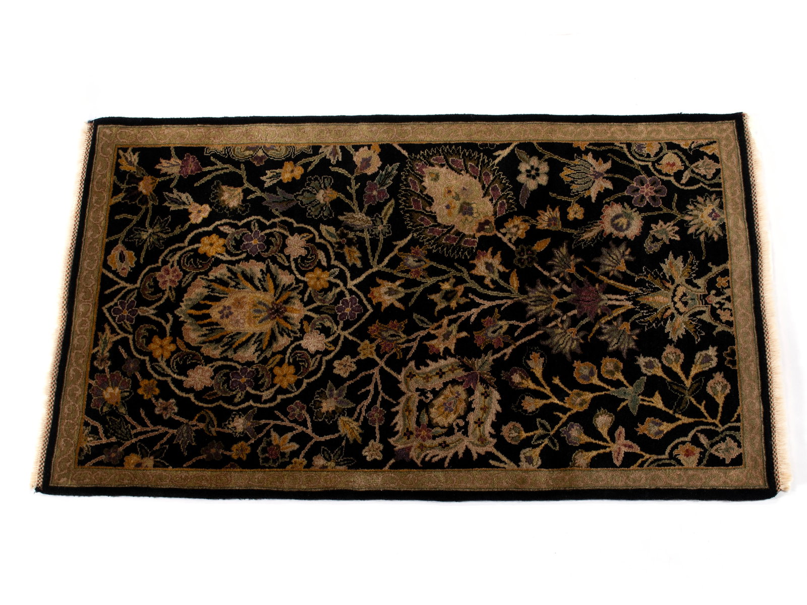 PAK AREA RUG (1 of 7)