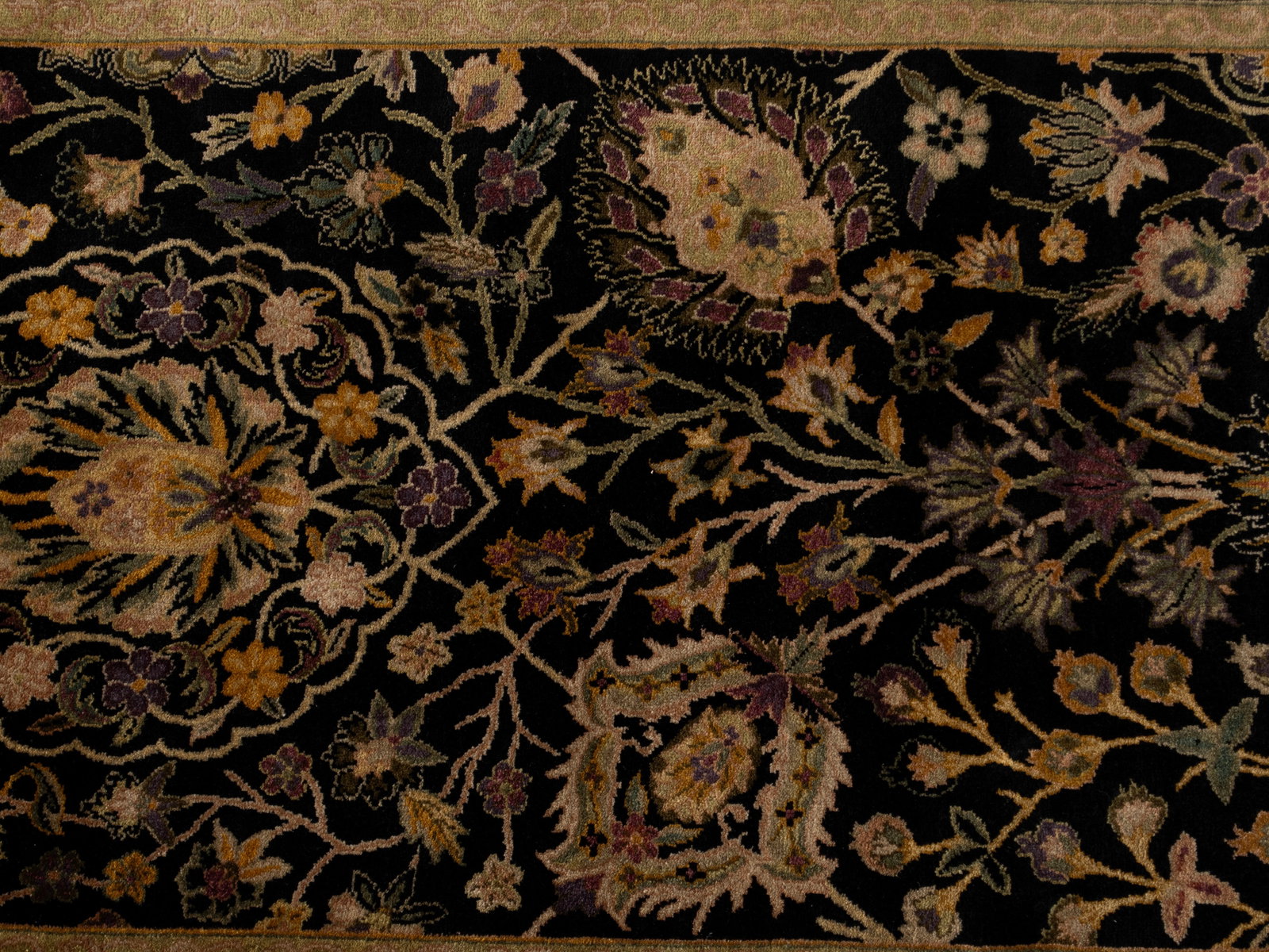 PAK AREA RUG - 2
