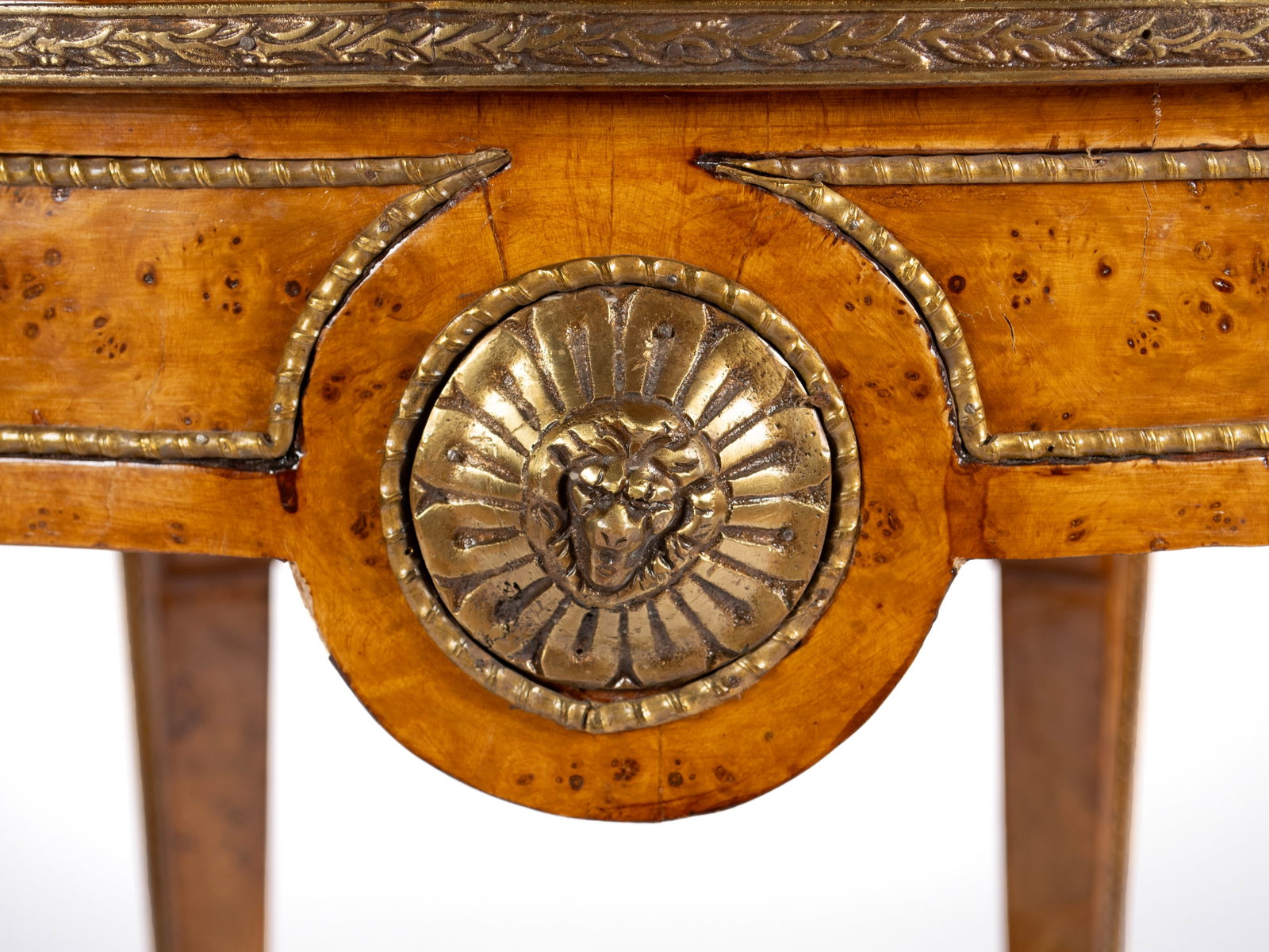 EMPIRE STYLE CENTER TABLE - 2