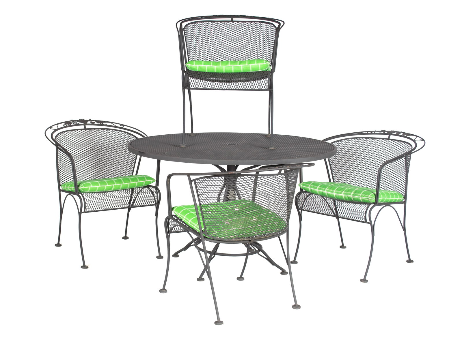 WOODARD 'BRIARWOOD' WROUGHT IRON PATIO CHAIRS AND TABLE (1 of 8)