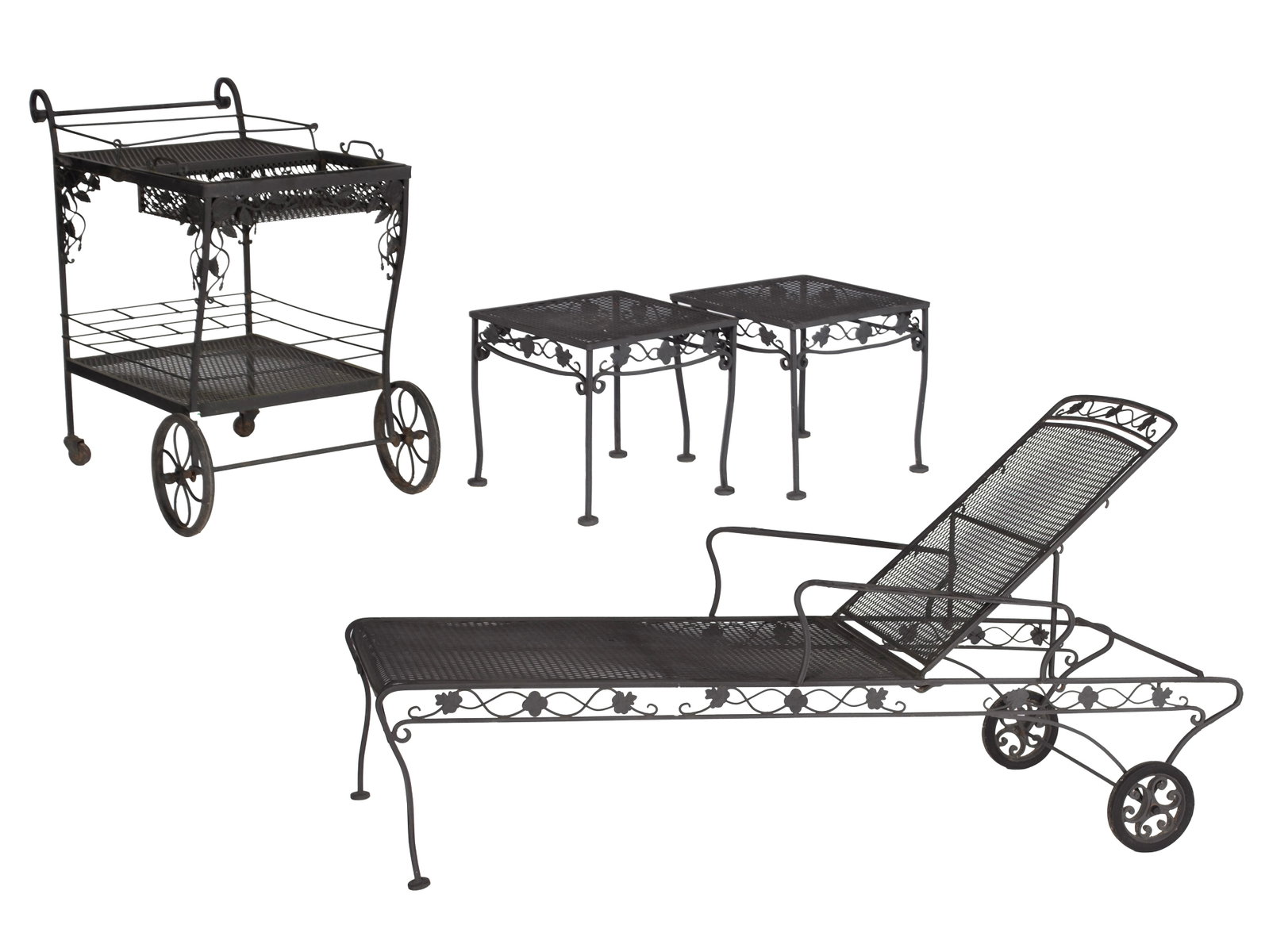 GROUP OF WROUGHT IRON PATIO FURNITURE (1 of 6)