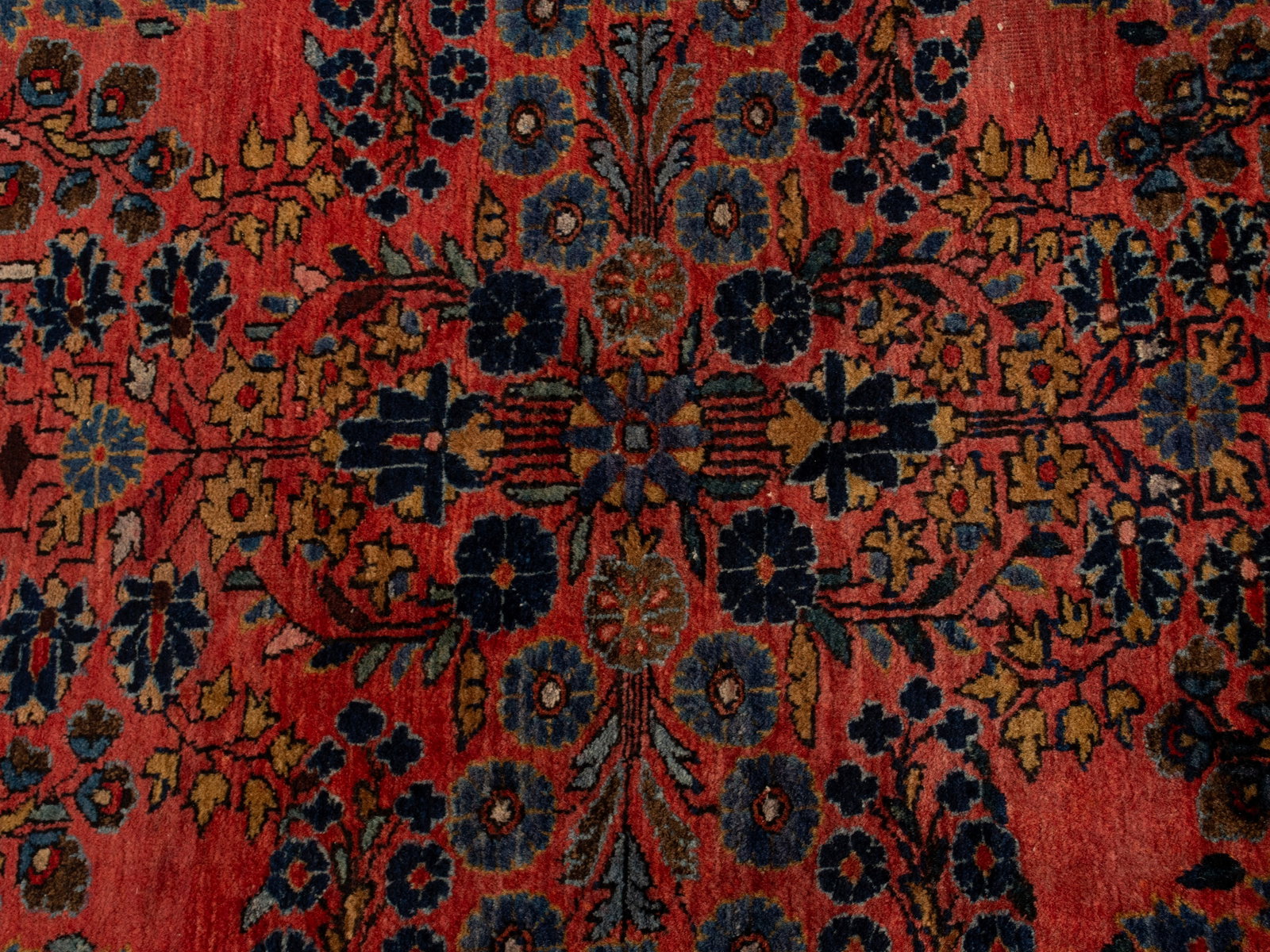 SAROUK AREA RUG - 2