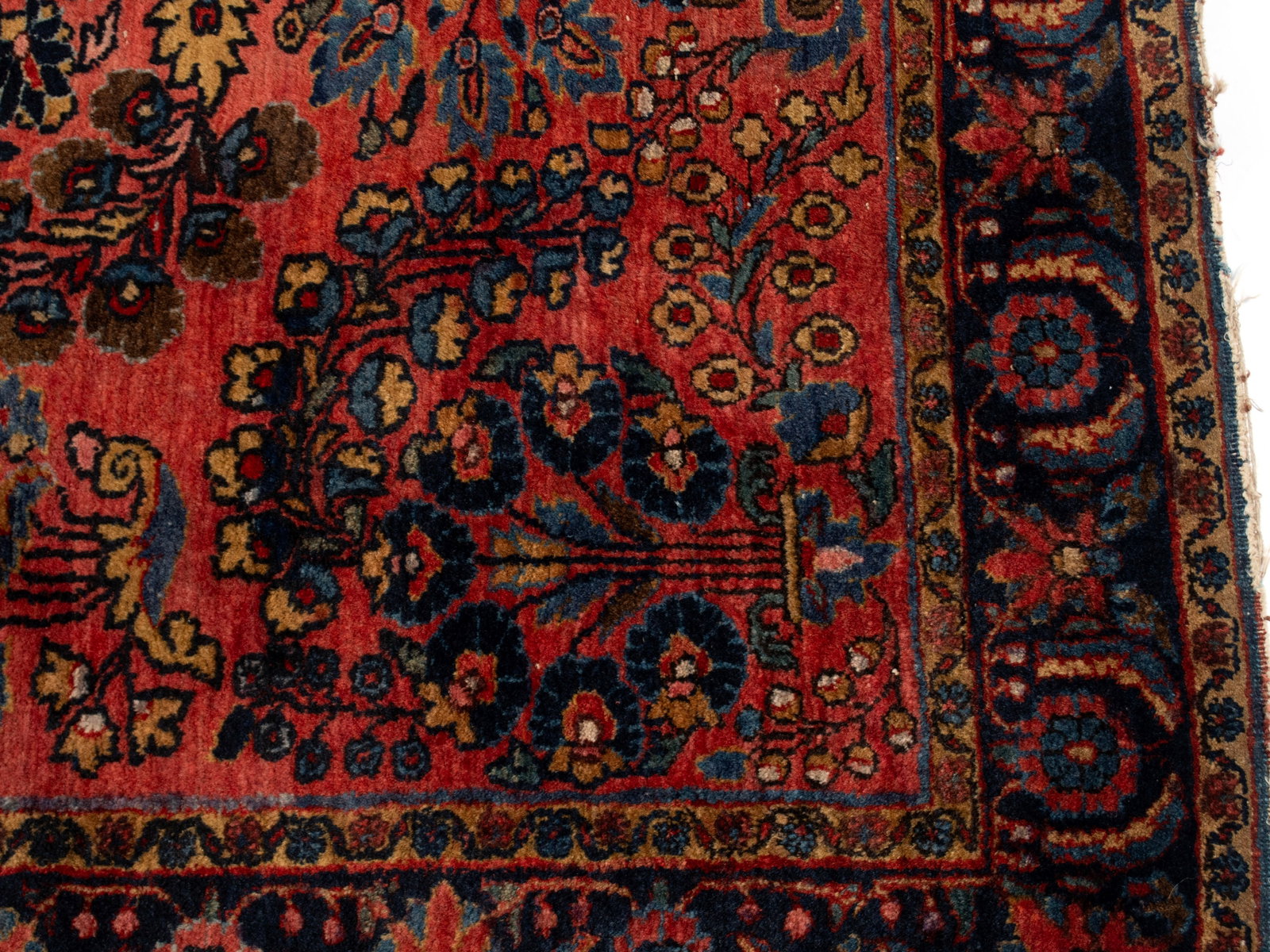 SAROUK AREA RUG - 3