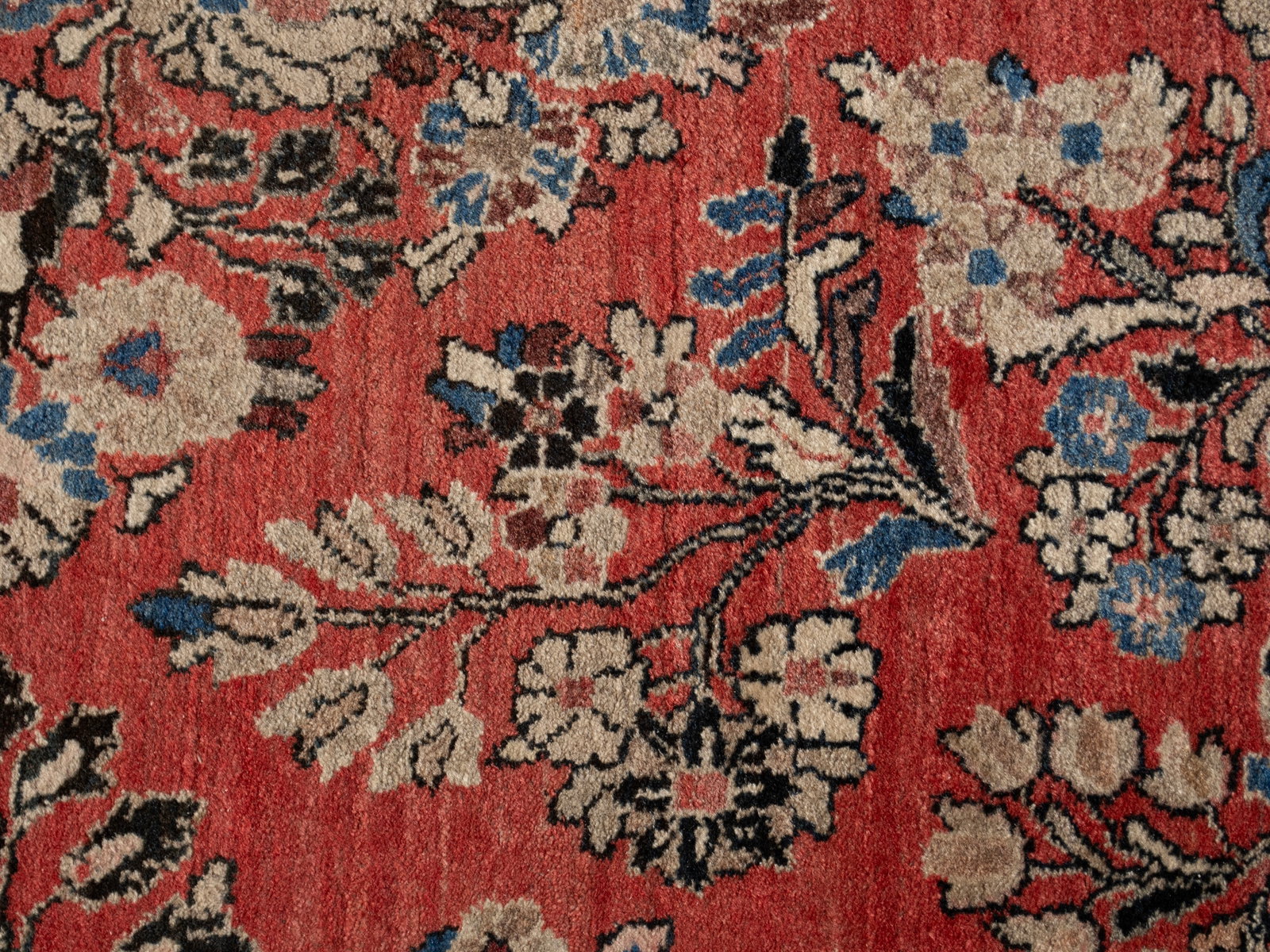 SAROUK AREA RUG - 4