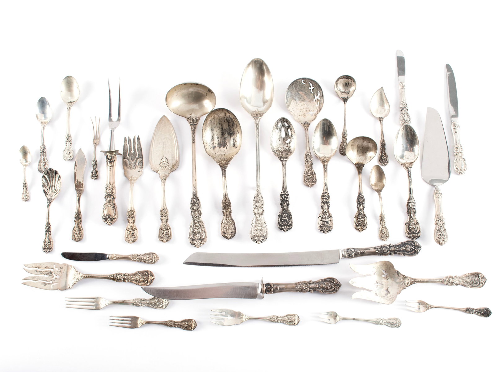 REED AND BARTON 'FRANCIS I' FLATWARE SERVICE (1 of 8)