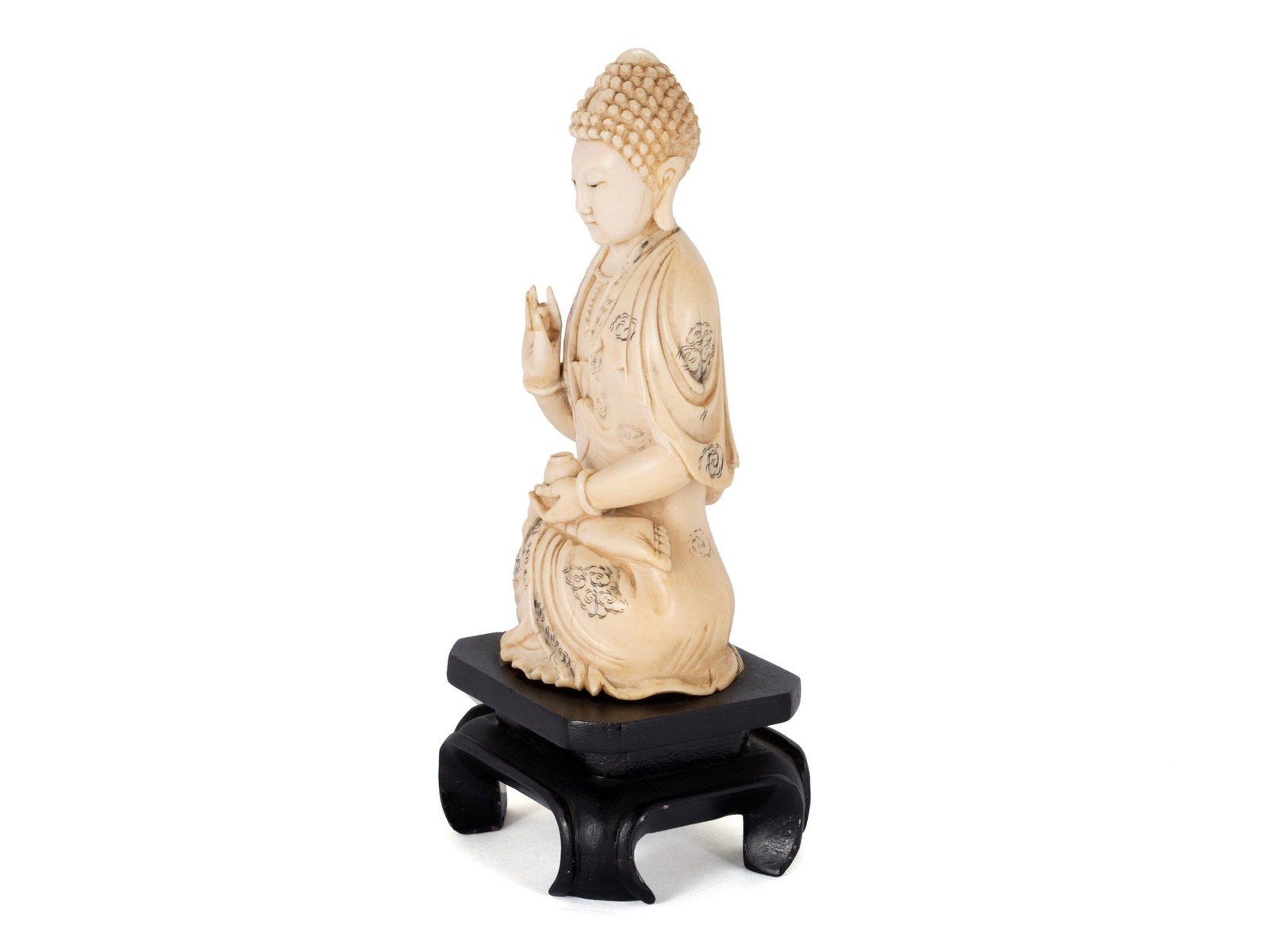 SEATED BUDDHA FIGURE - 7