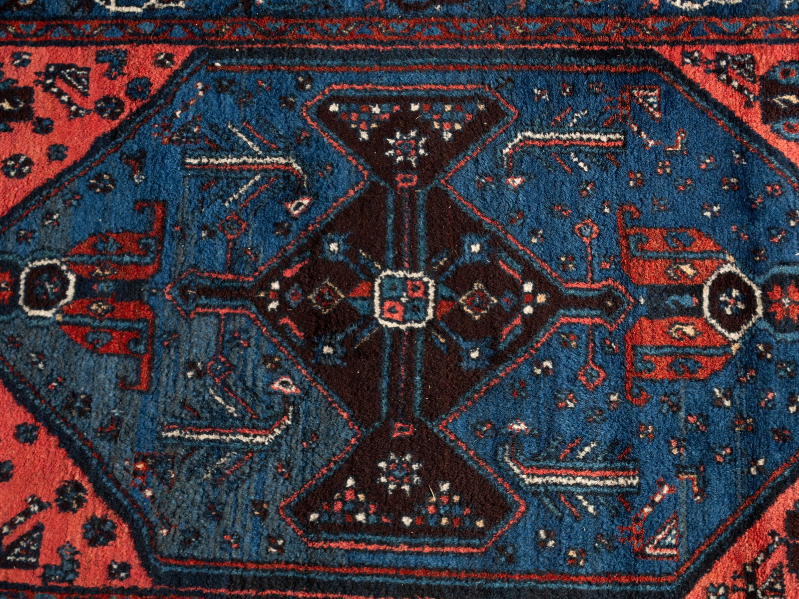 HAMADAN AREA RUG - 2