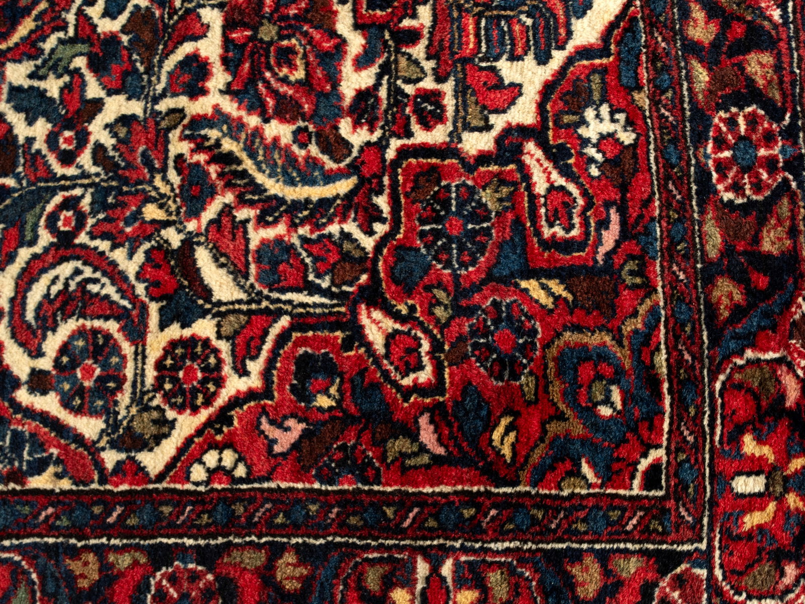 HAMADAN AREA RUG - 3