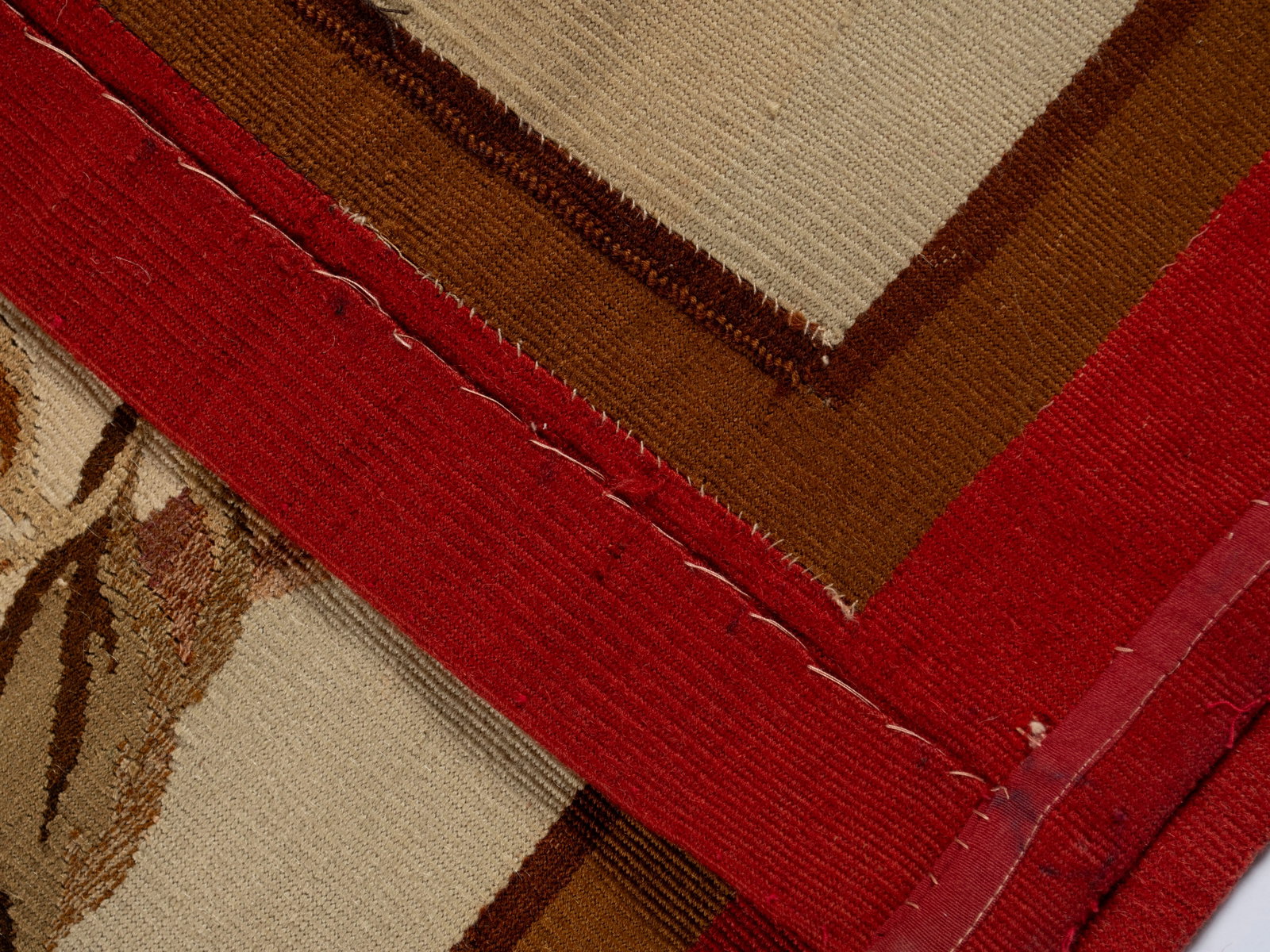 AUBUSSON RUNNER - 8