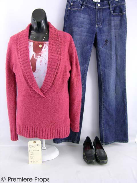 HALLOWEEN 9 - Cynthia Strode's Screenworn Costume: HALLOWEEN 9 - This is Cynthia Strode's (Dee Wallace) pink "Classiques Entier" sweater (size XL), white "Three Dots" long sleeve shirt, and dark blue demin "Blanc" jeans (size 6R). To complete this cos