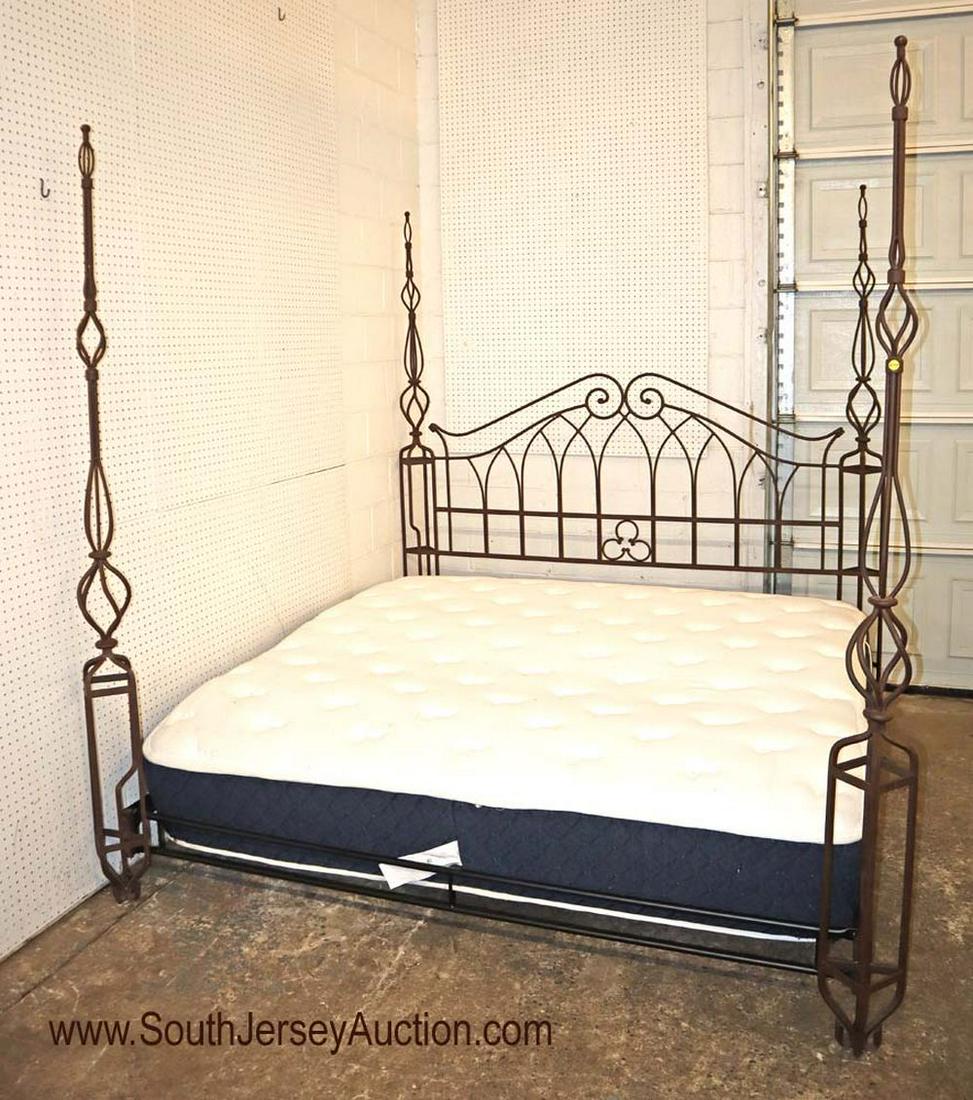 Antique style fancy iron king size 4 poster bed (1 of 4)