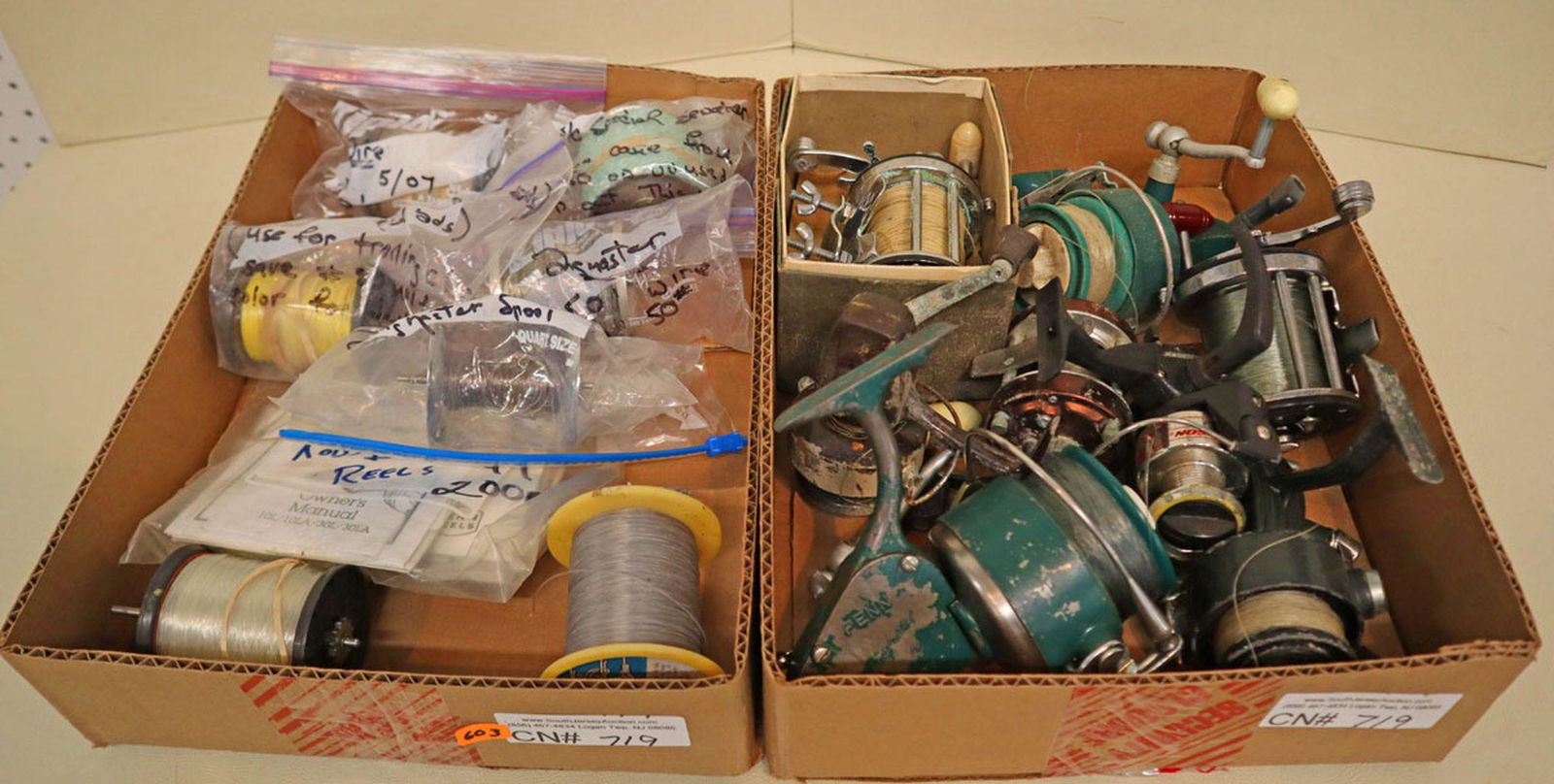 Vintage fishing reels Penn, Johnson, accessories (1 of 3)