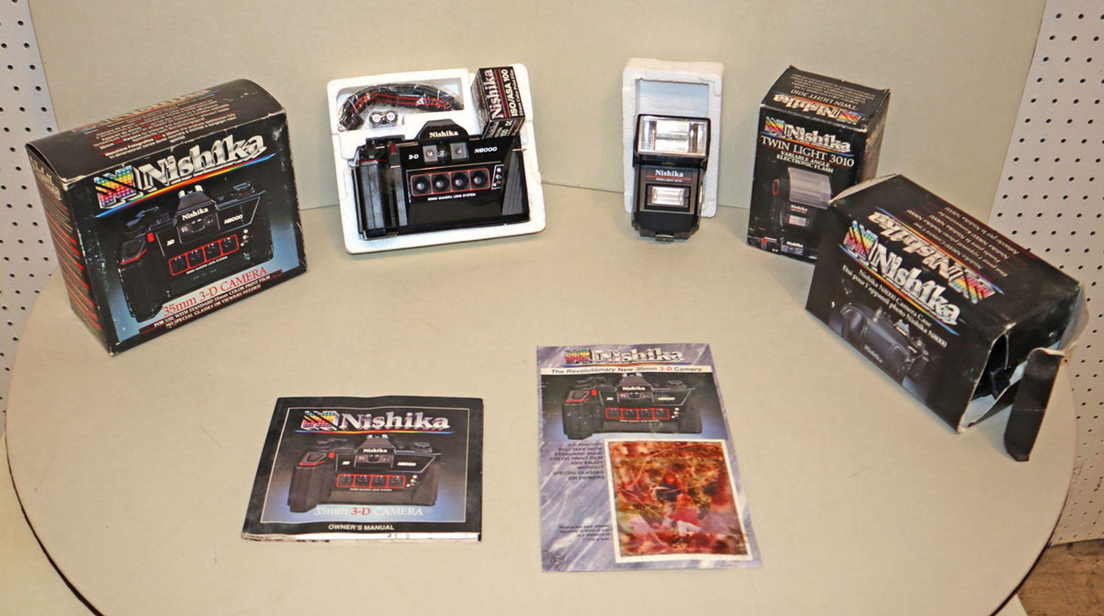 Nishikas 33mm 3-D camera N8000, 3010, more (1 of 4)