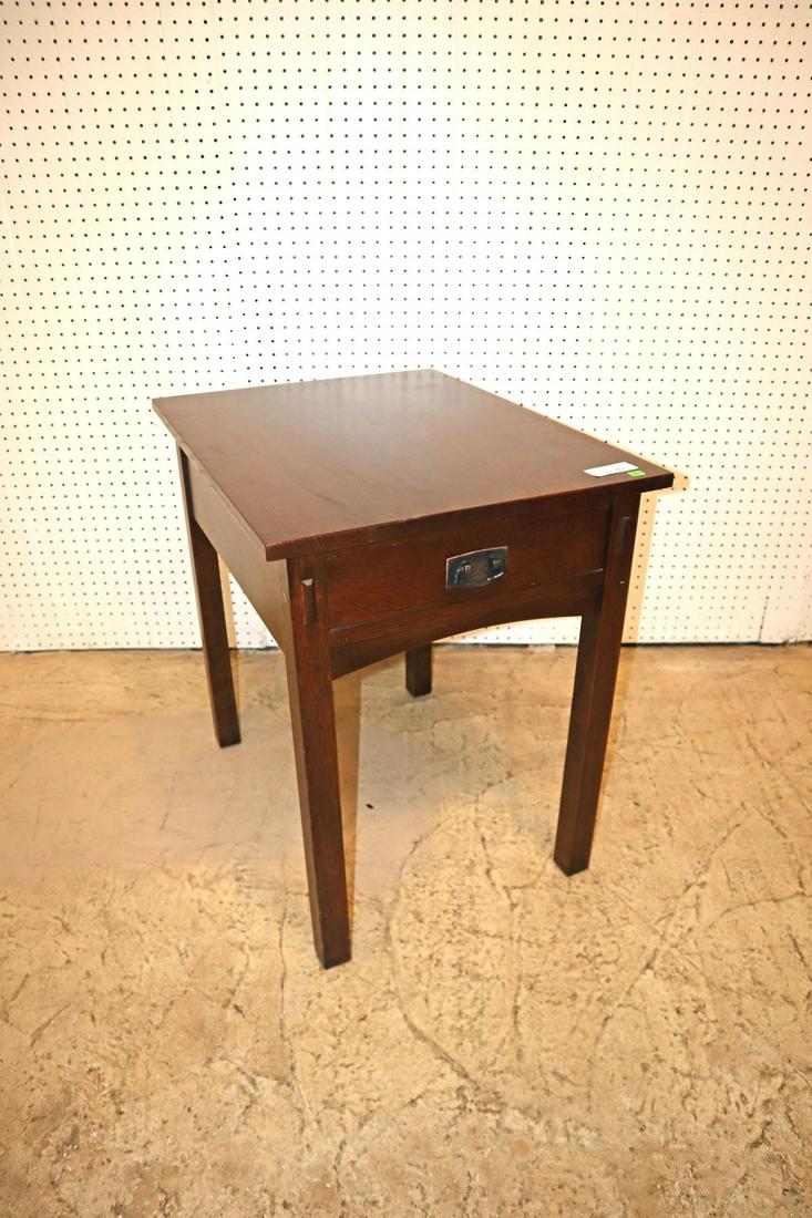 Stickley mission oak 1 drawer lamp table (1 of 5)
