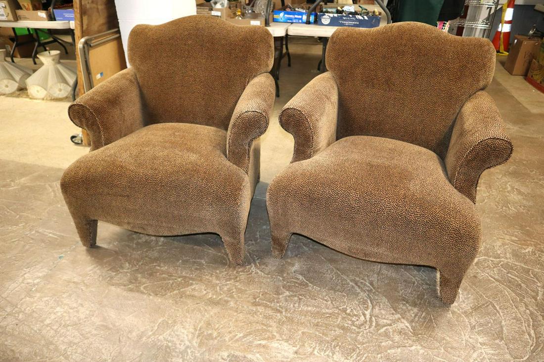 Pair of La-Z-Boy stylish leopard club chairs (1 of 4)