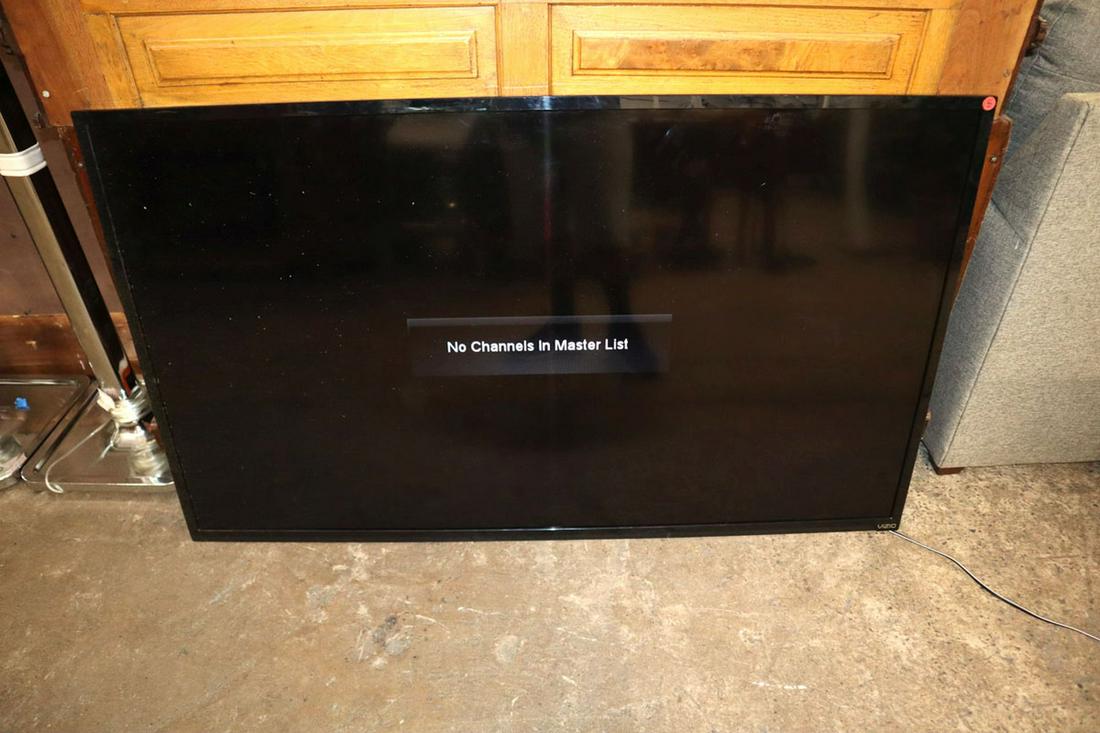 Vizio 60" flat screen tv working w/o remote: Vizio 60" flat screen tv no remote working