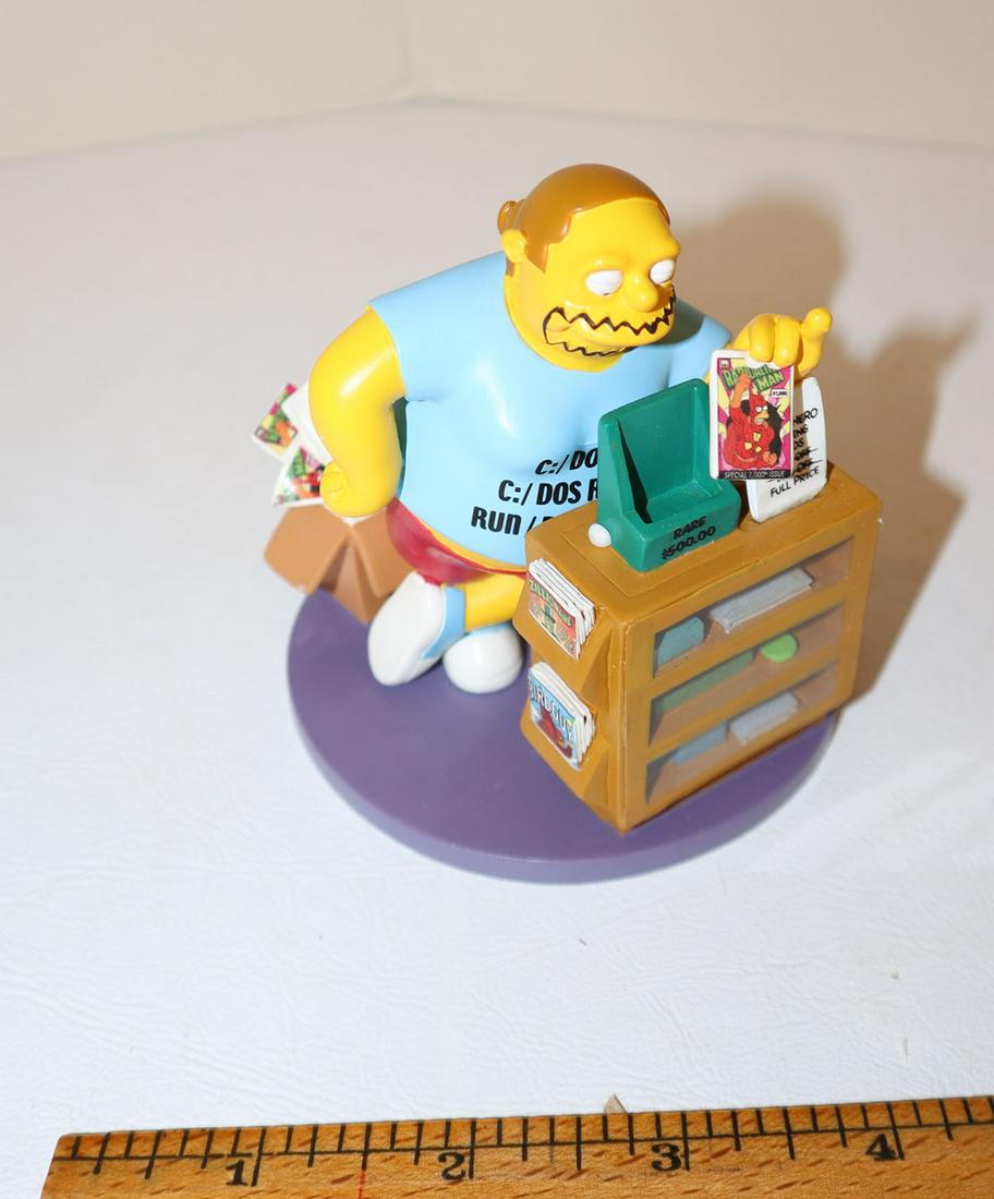 "You fold it, you bought it" Simpson figure #0115: "You fold it, you bought it" #0115 Simpson figurine Springfield Citizens Collection 20th Century fox