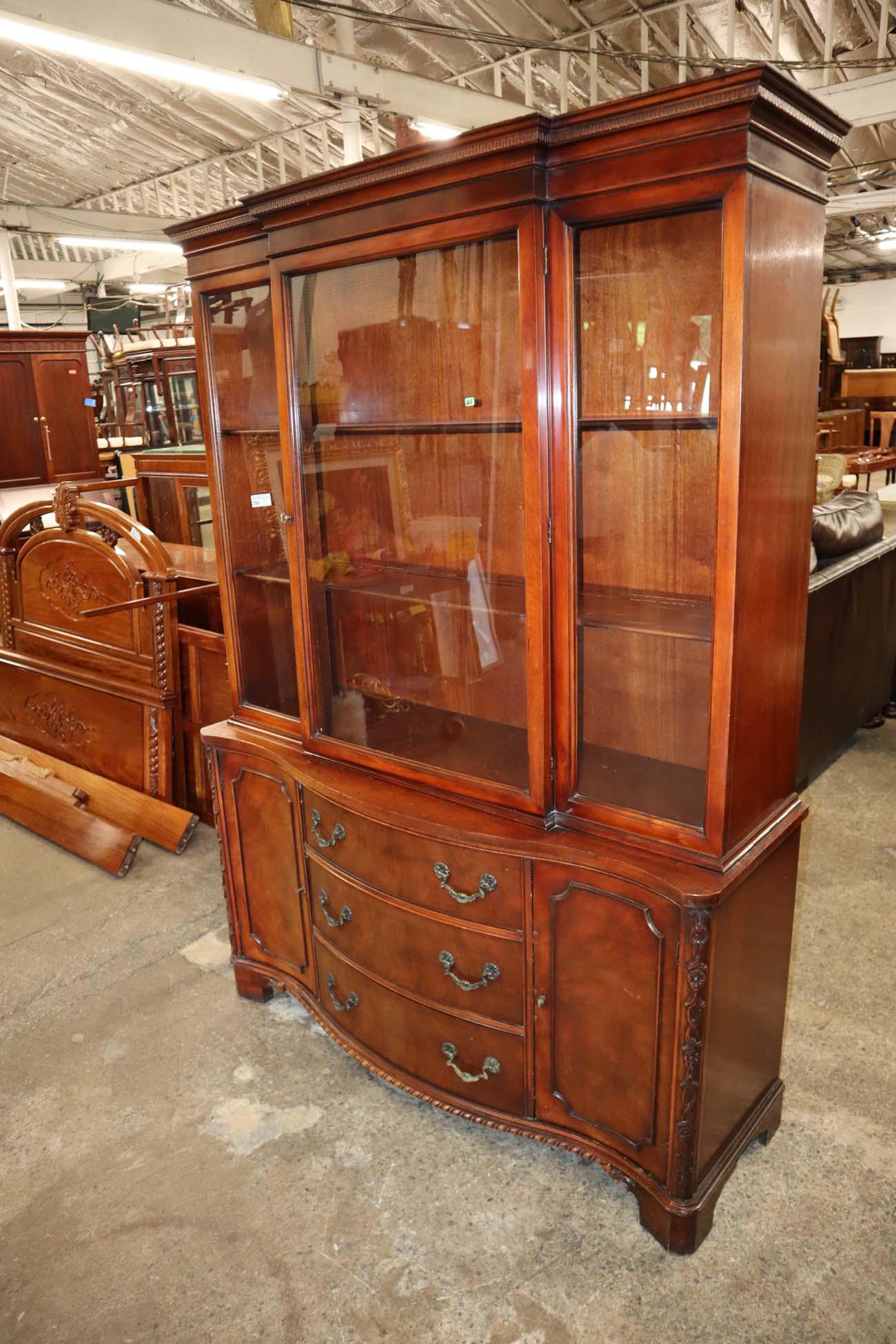 Vintage Century burl mahogany china cabinet: Vintage Century burl mahogany 1 door china cabinet approx. 52" w x 17" d x 74" h