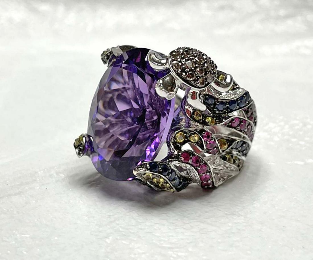 18kt gold amethyst, diamond & sapphire ring (1 of 14)