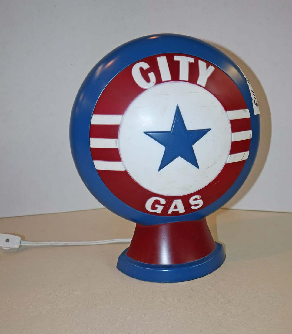 City Gas antique style lamp (1 of 3)