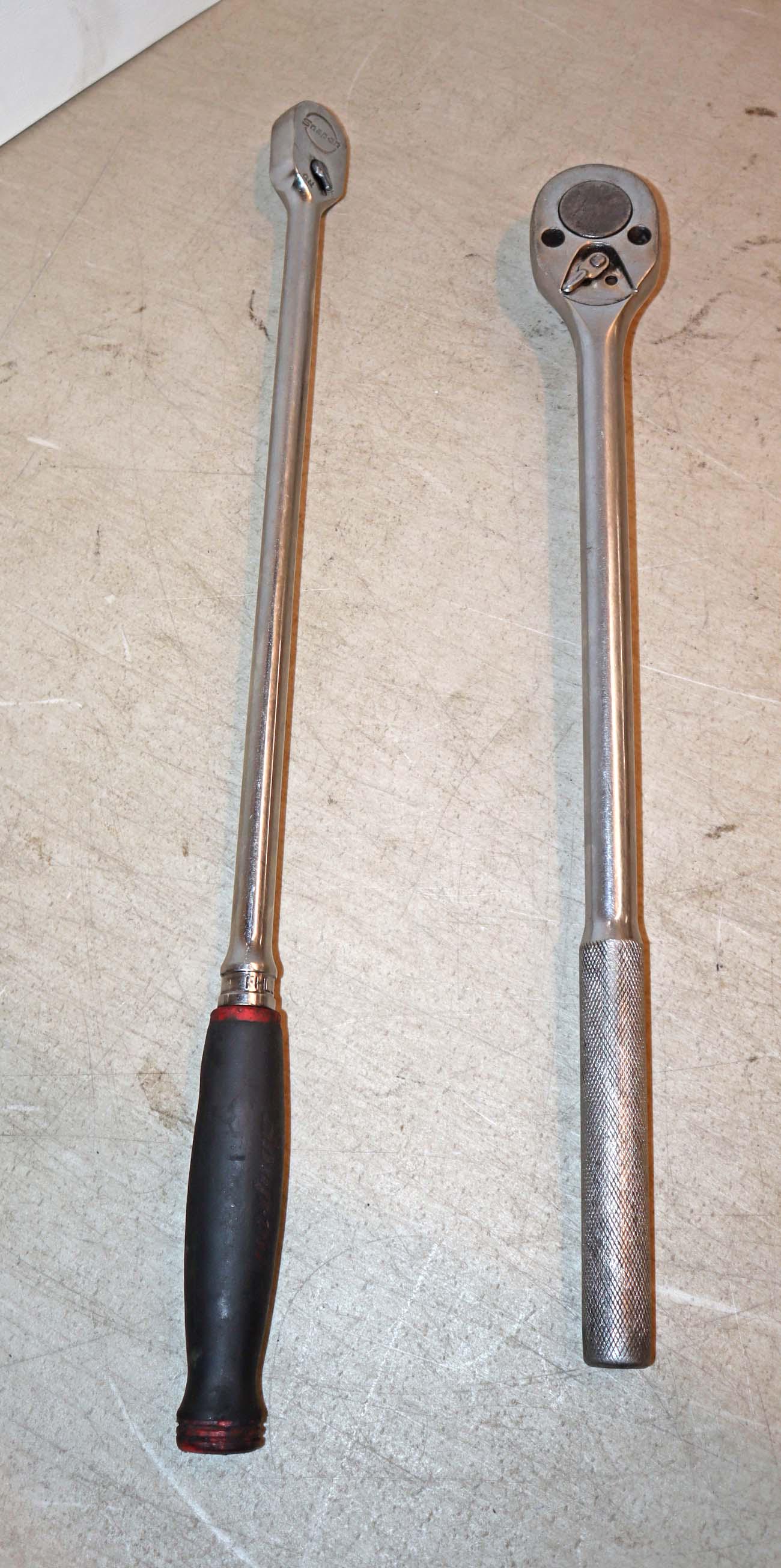 2pc Snap On ratchets 3/8 1/2 (1 of 3)