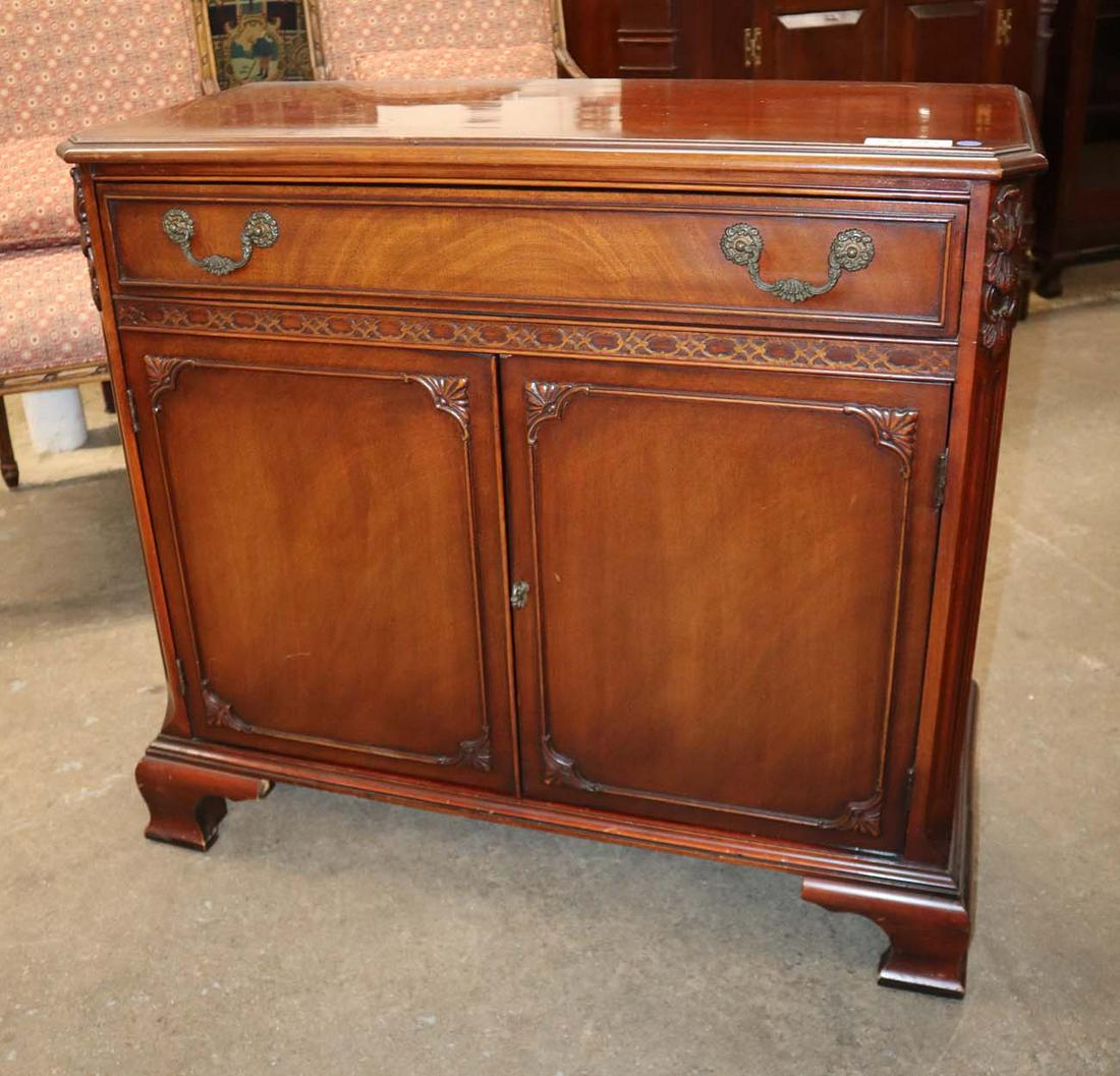 Vintage mahogany 1 drawer 2 door server (1 of 4)