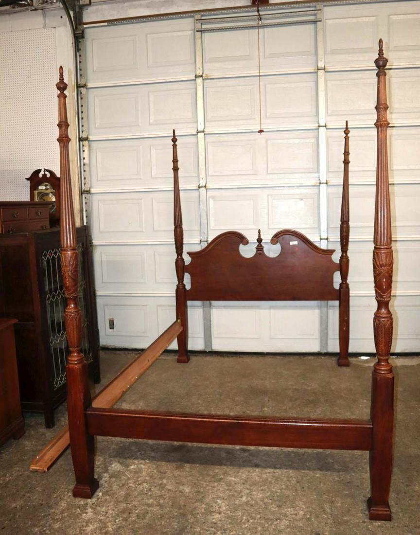 Contemporary mahogany 4 poster queen bed (1 of 4)