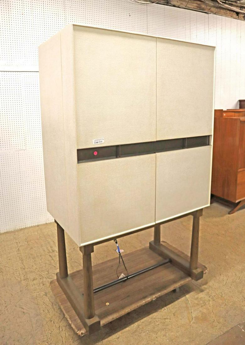 Modern tweed covered mirror back bar by Boiler (1 of 5)