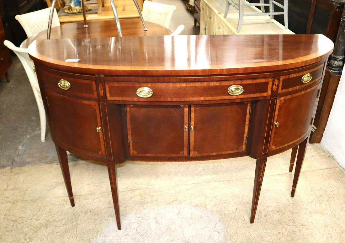 Hickory White mahogany bow front sideboard (1 of 7)