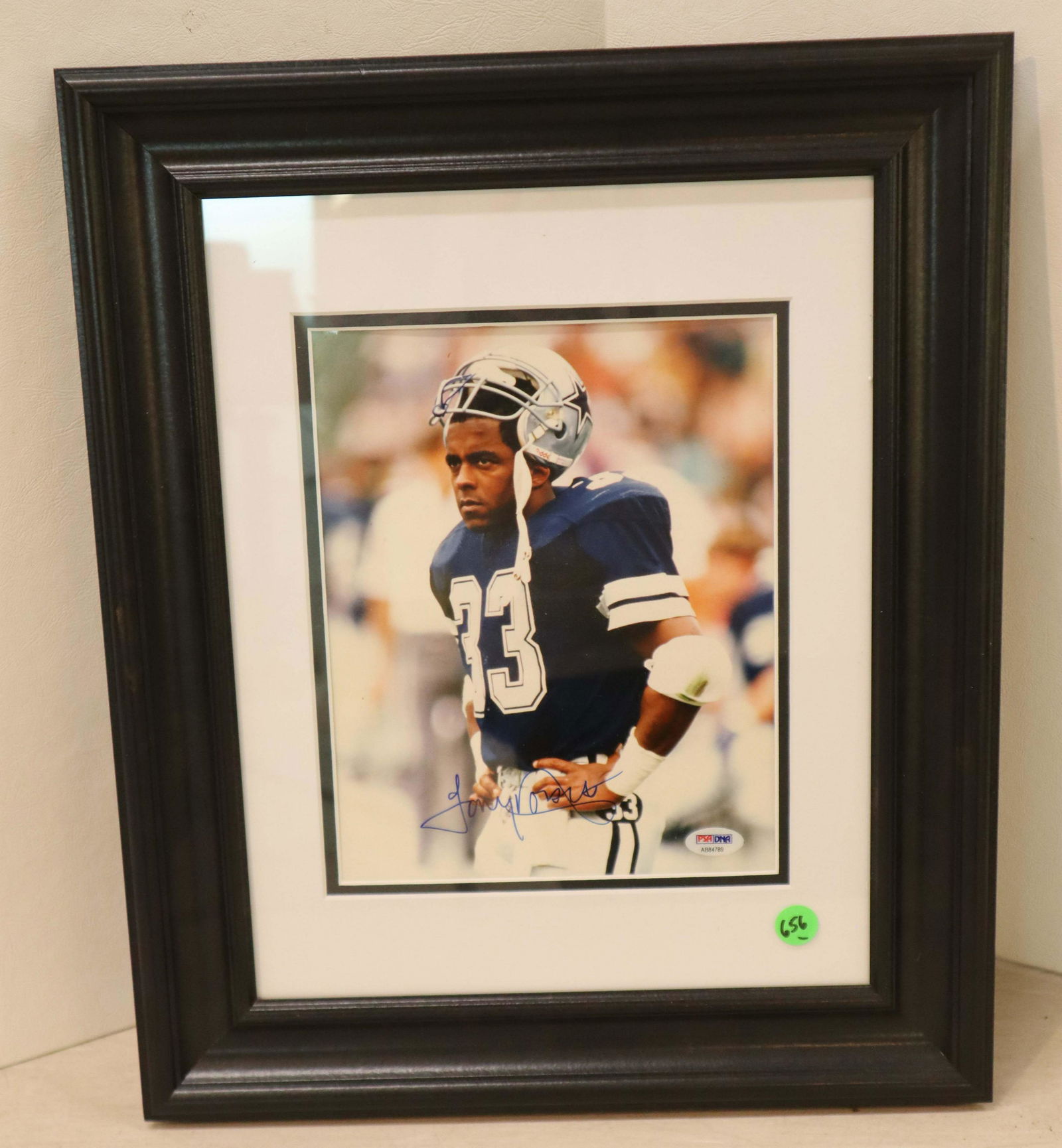 Autographed Tony Dorsett picture with CoA (1 of 4)